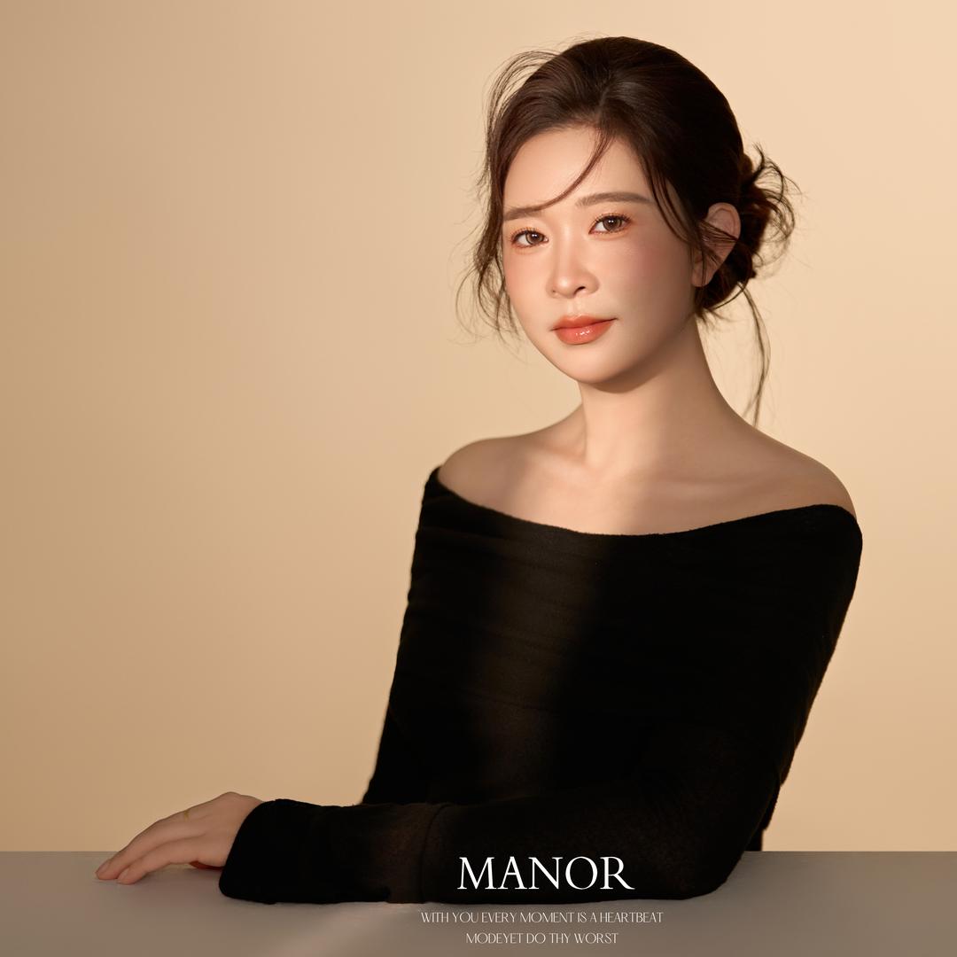 👑 (▰˘◡˘▰)旭