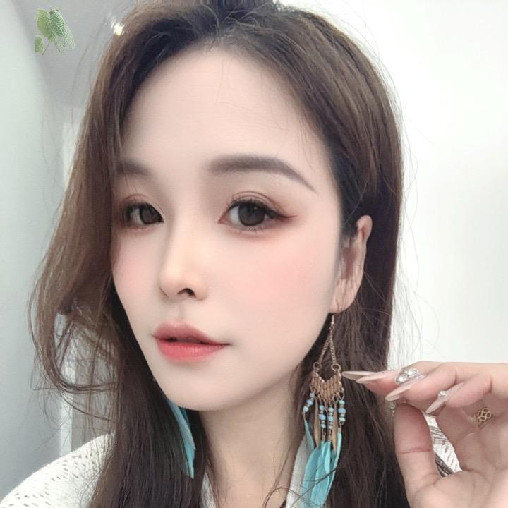 镇雄县荣幸美容店