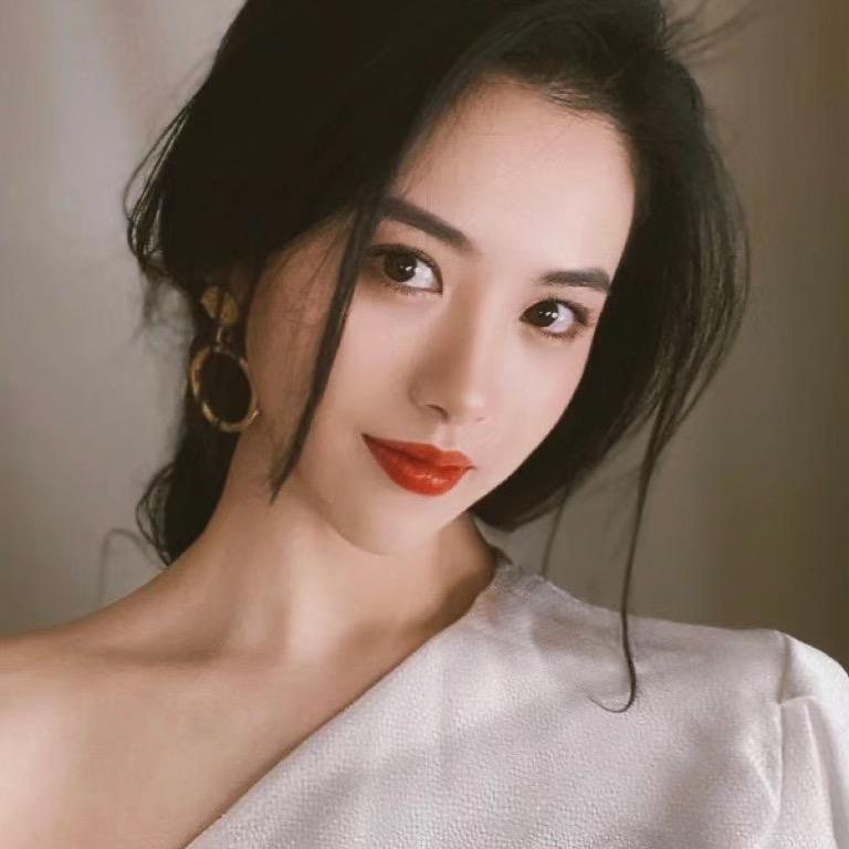 ❤️露露❤️