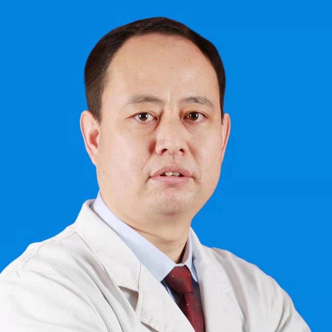 泌尿外科王青杰