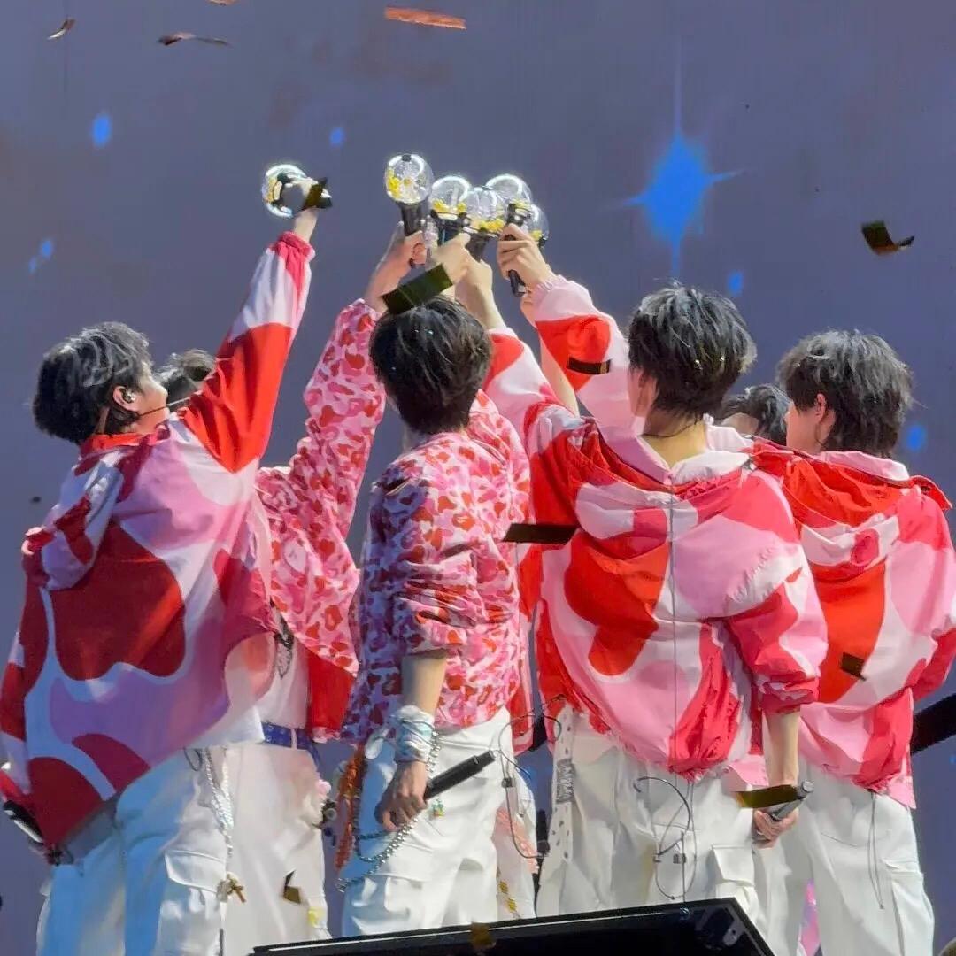 @萌時渝雪🍿️