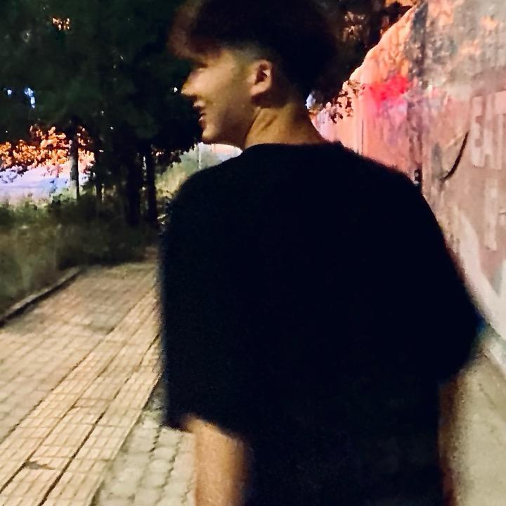 ¥江思&