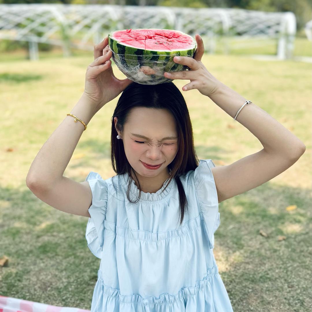 绝情泼辣女崽