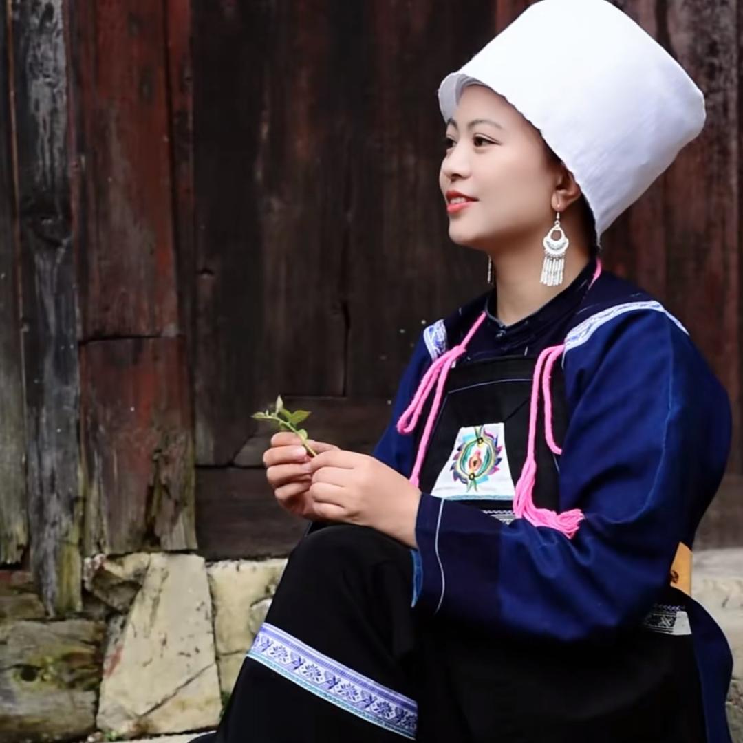 布依之女 — 陈艳