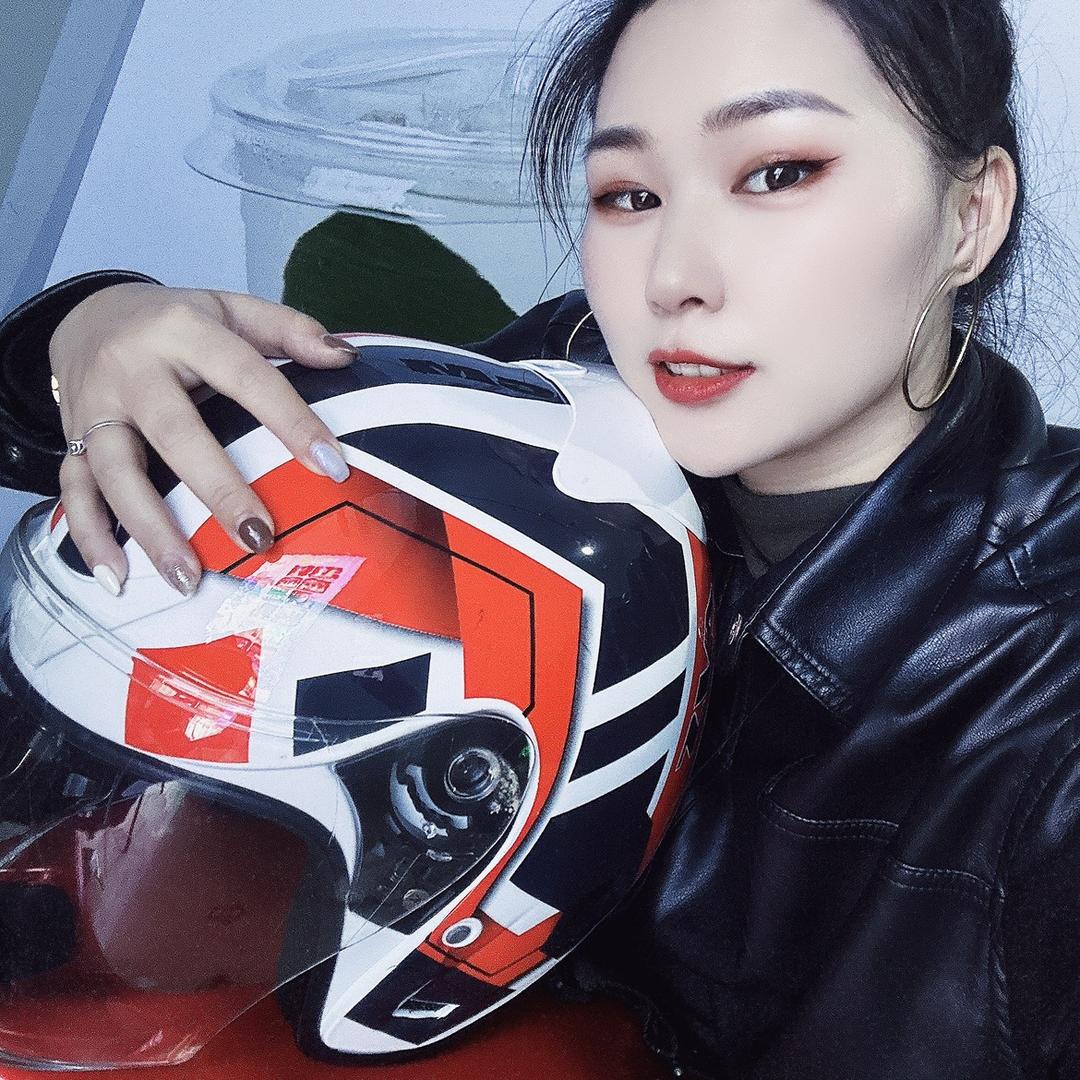 初九美甲美睫官方号