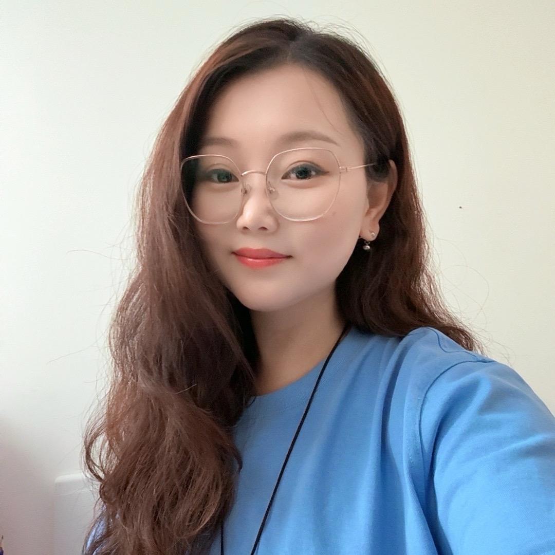 在歙县开托管的小梅姑娘