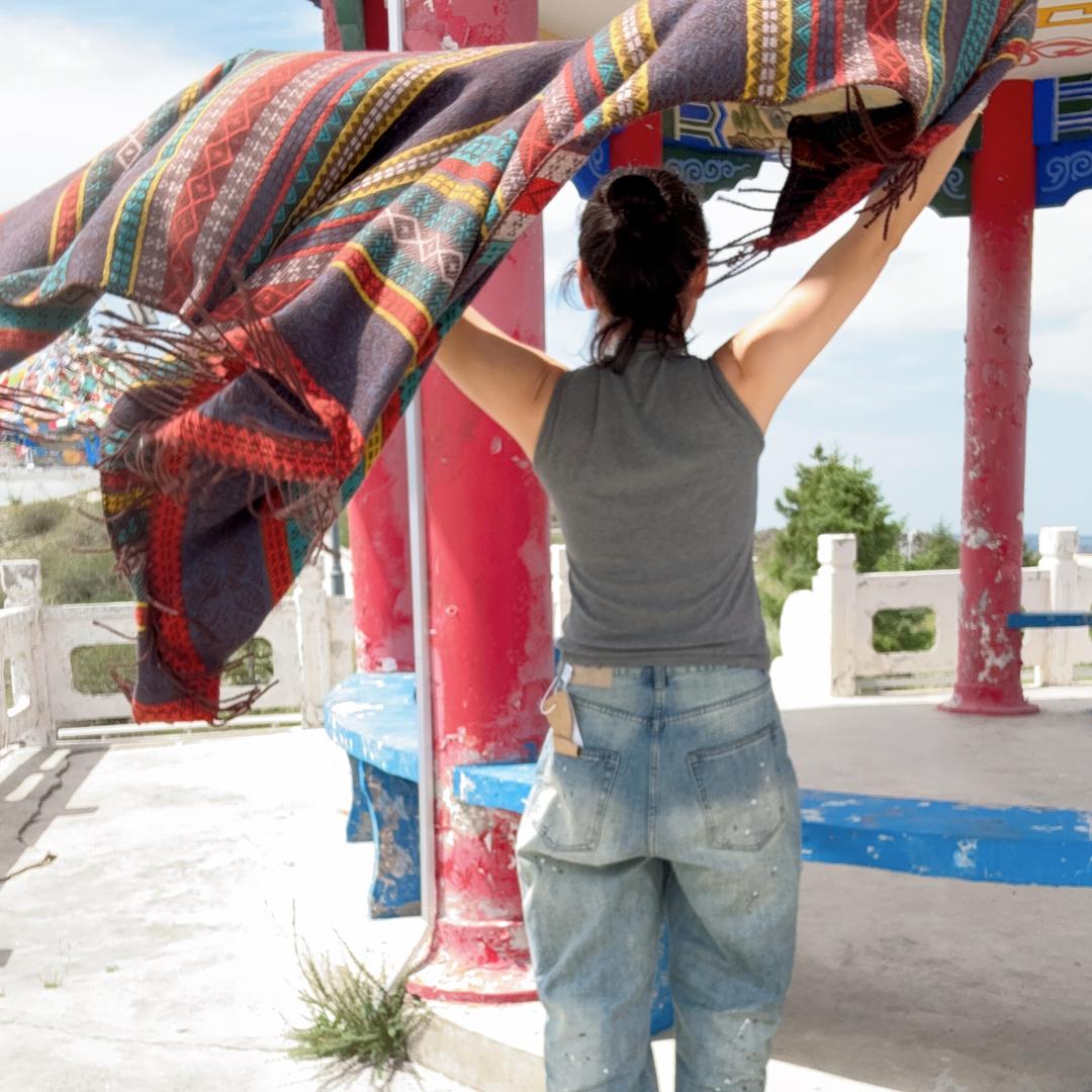 （方向盘上看世界）👣