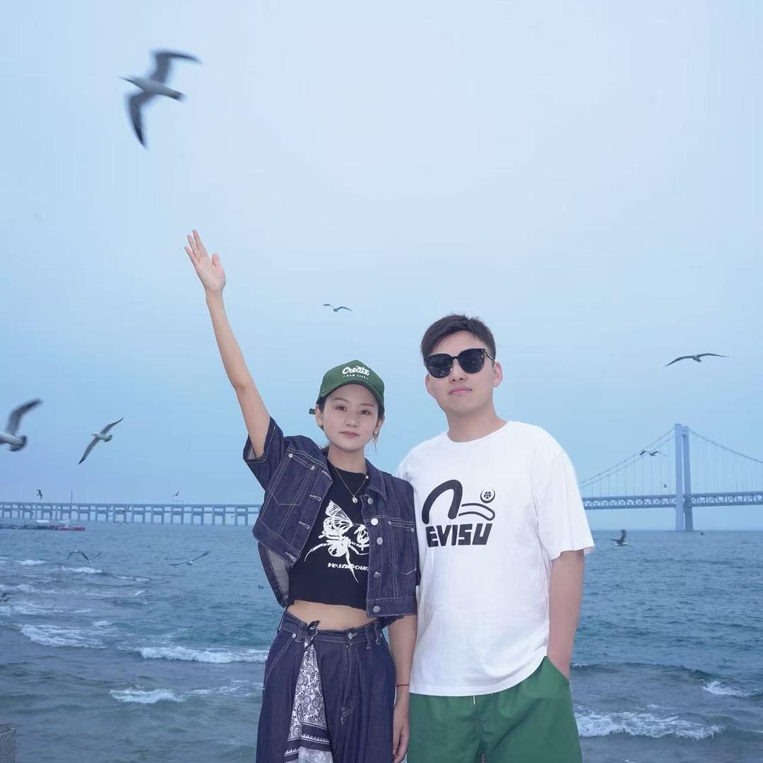 李响和小雅的日常