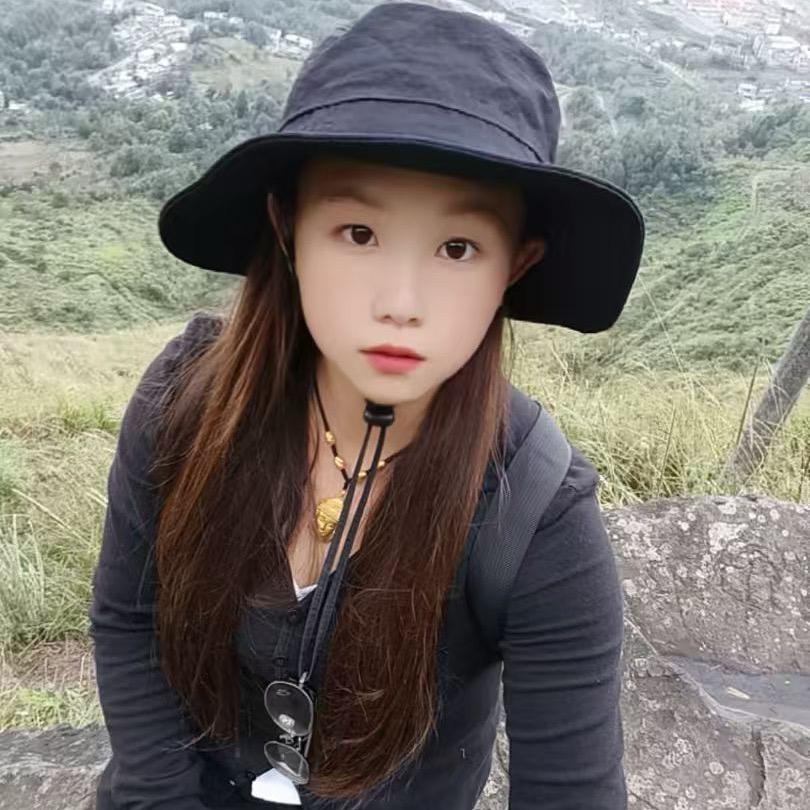 小🐷看瀑玩板露营记