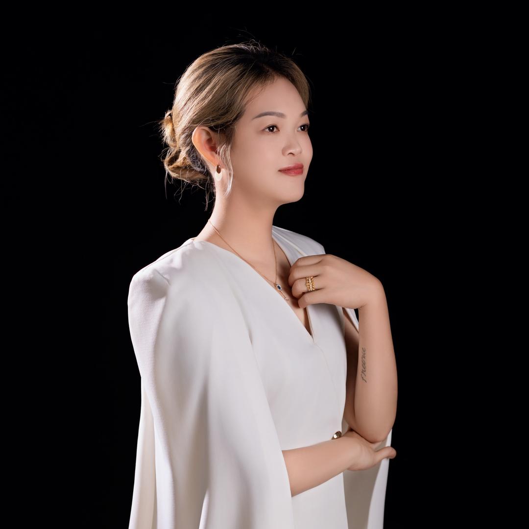 香港🇭🇰谢小姐