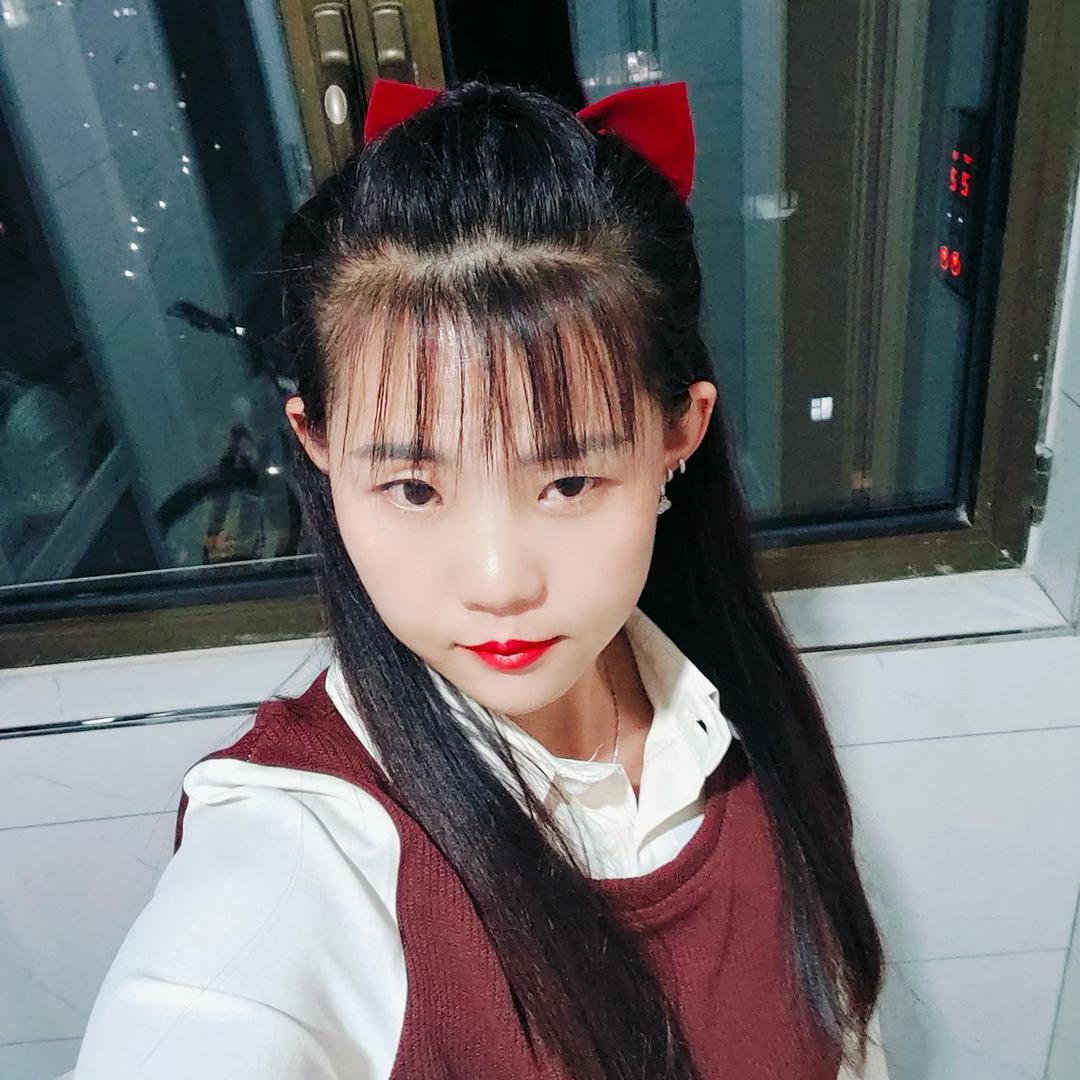 做美缝的小姐姐