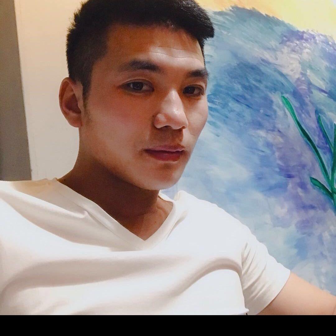 （顺利模具冲压汽配厂）黄厚顺