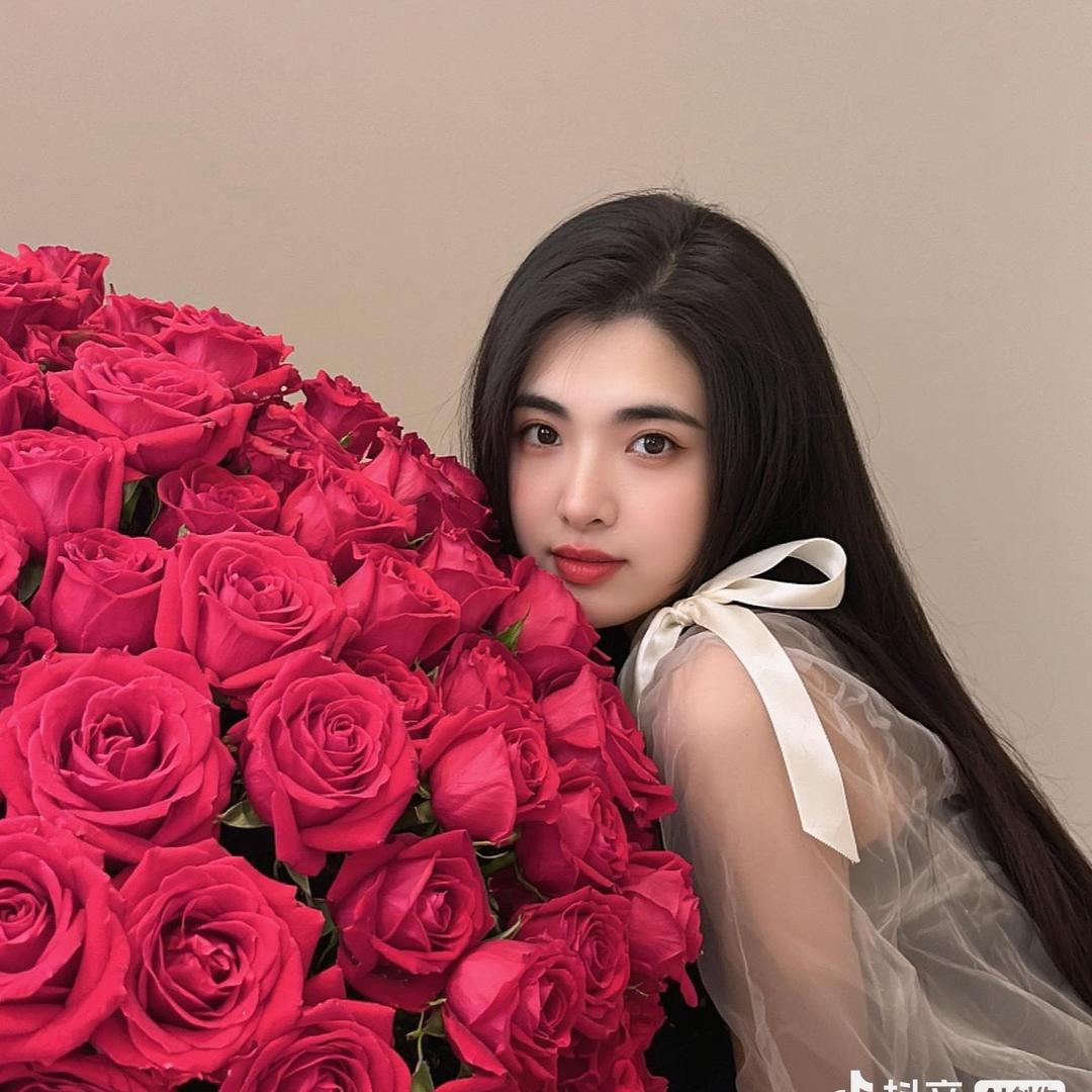 李LiLi