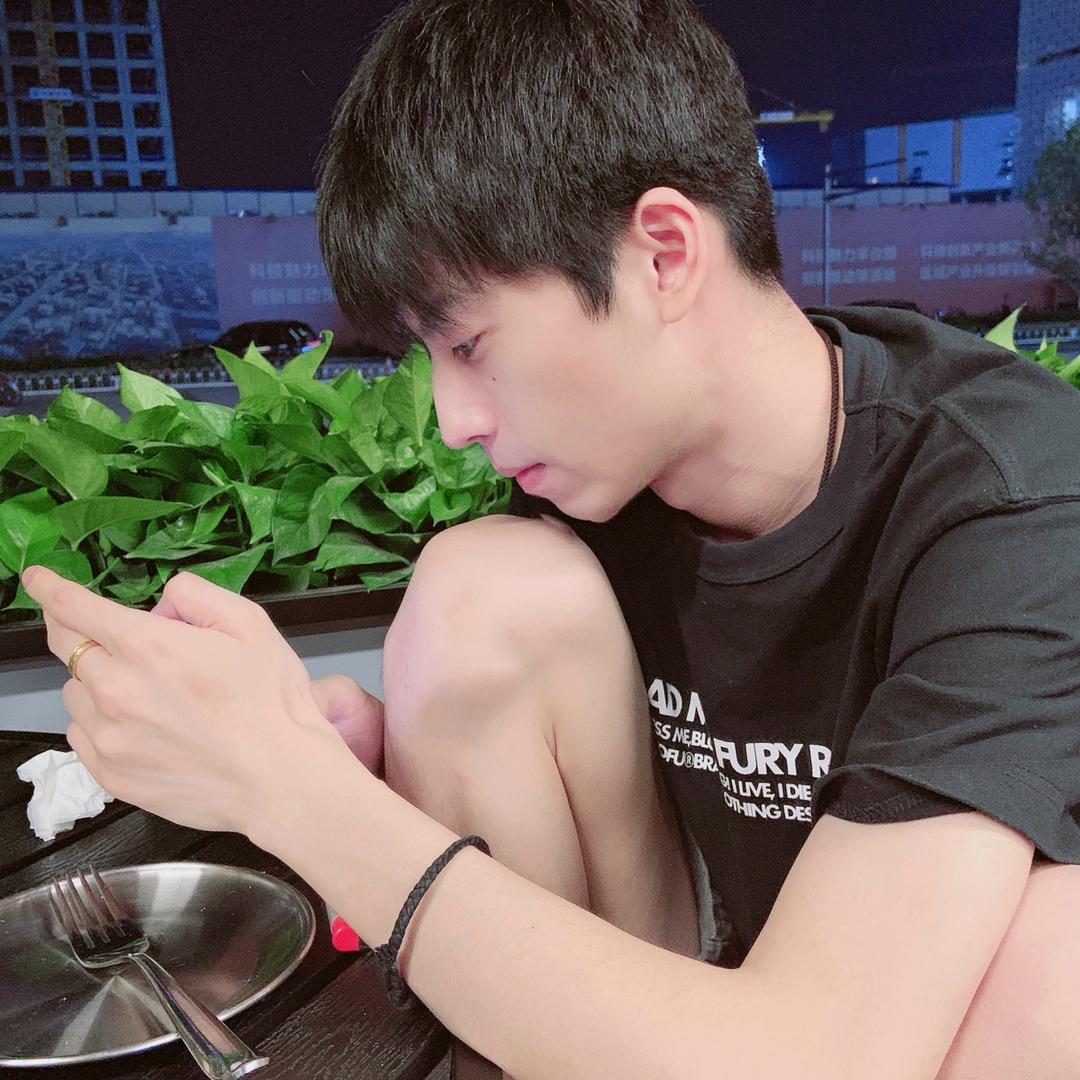 超级困（不定期直播）