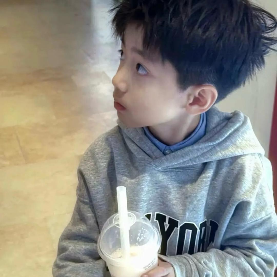 小g