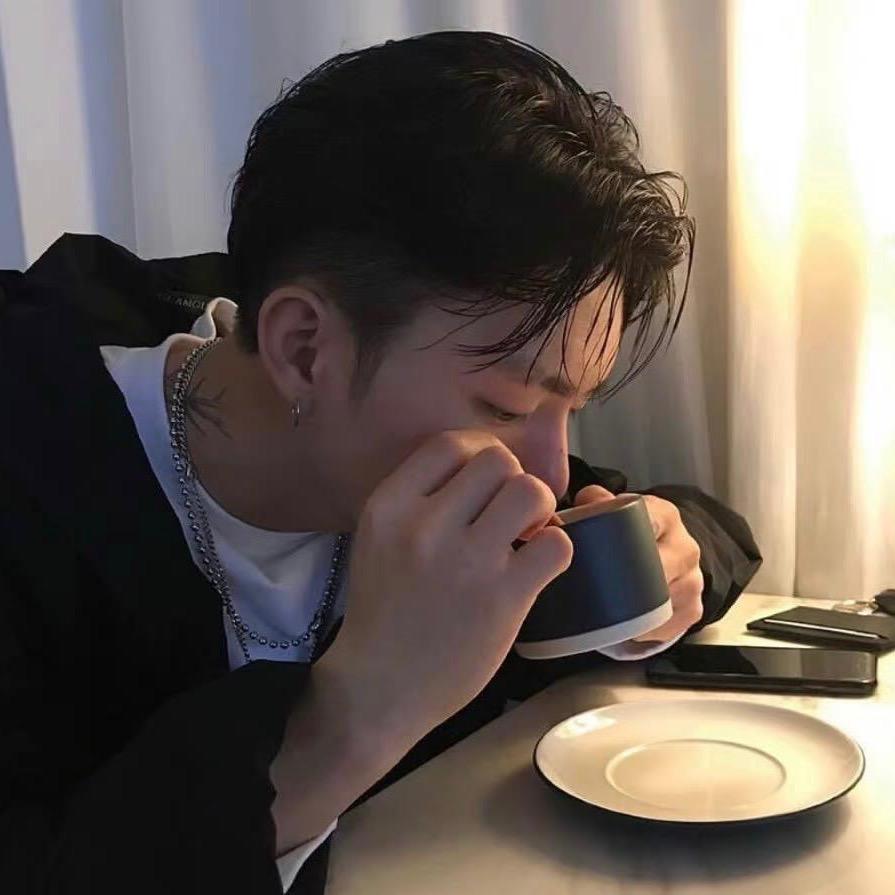 ღ᭄打不赢的狗腿এ¹³¹⁴💕