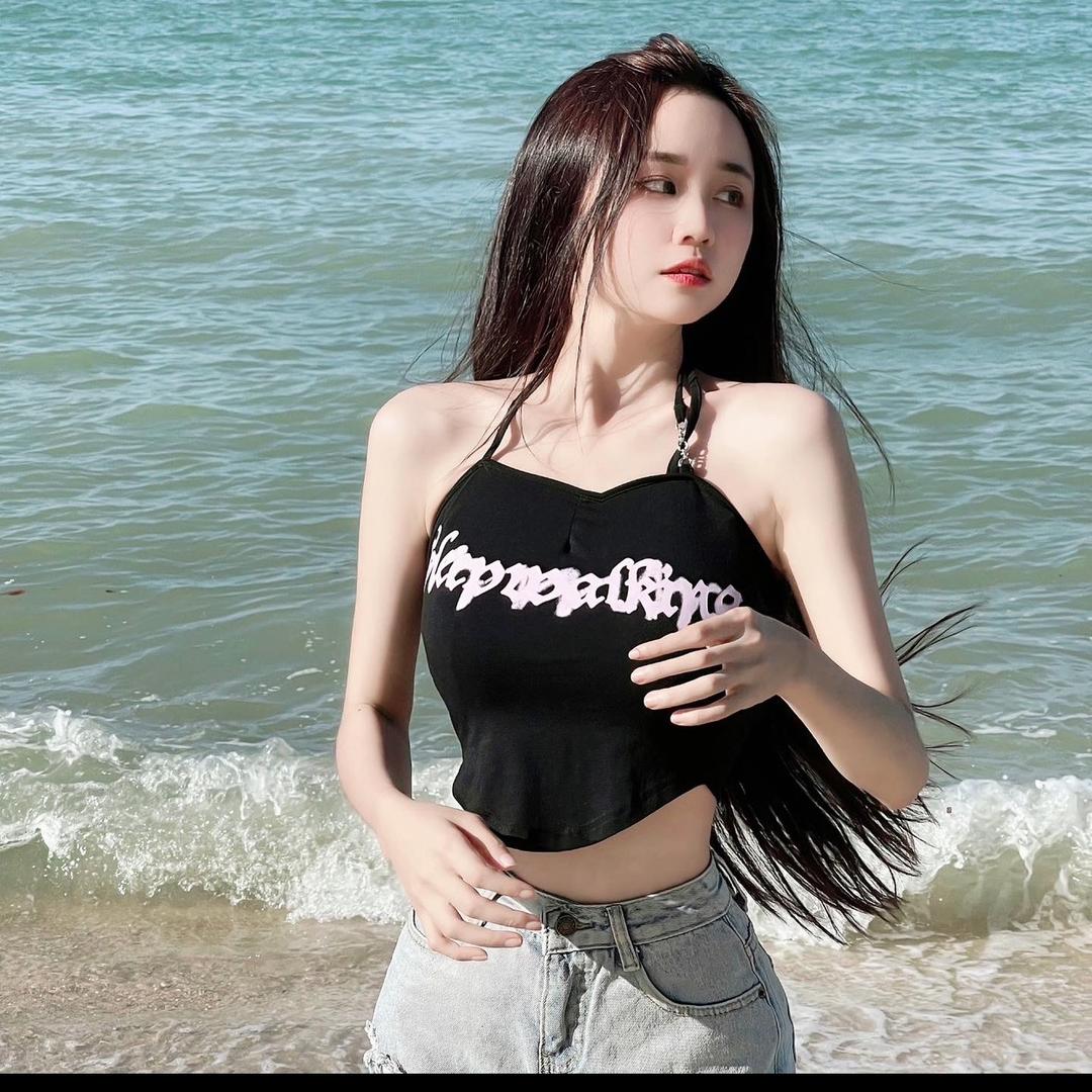 是贝贝吖