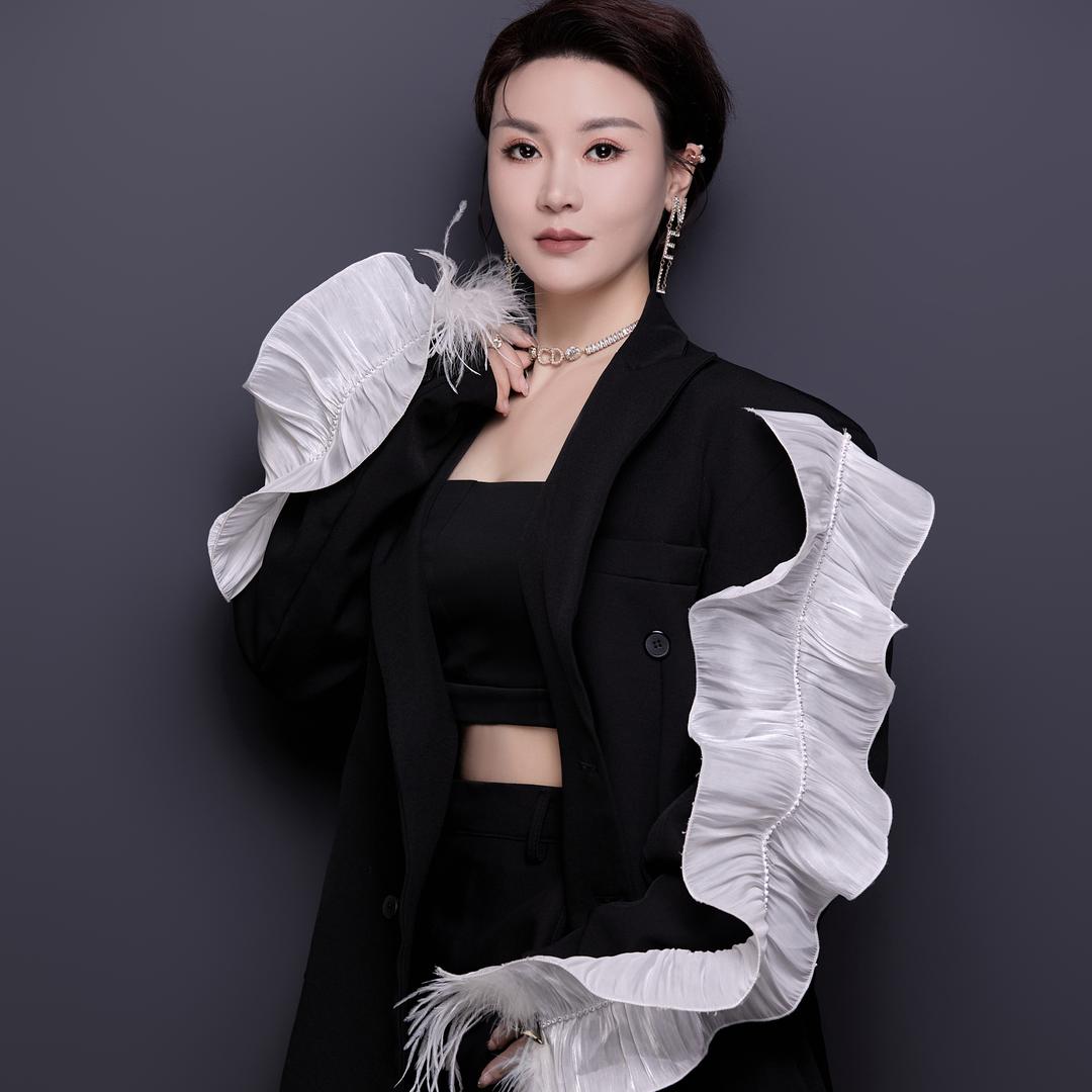 焕美伊人刘纤羽