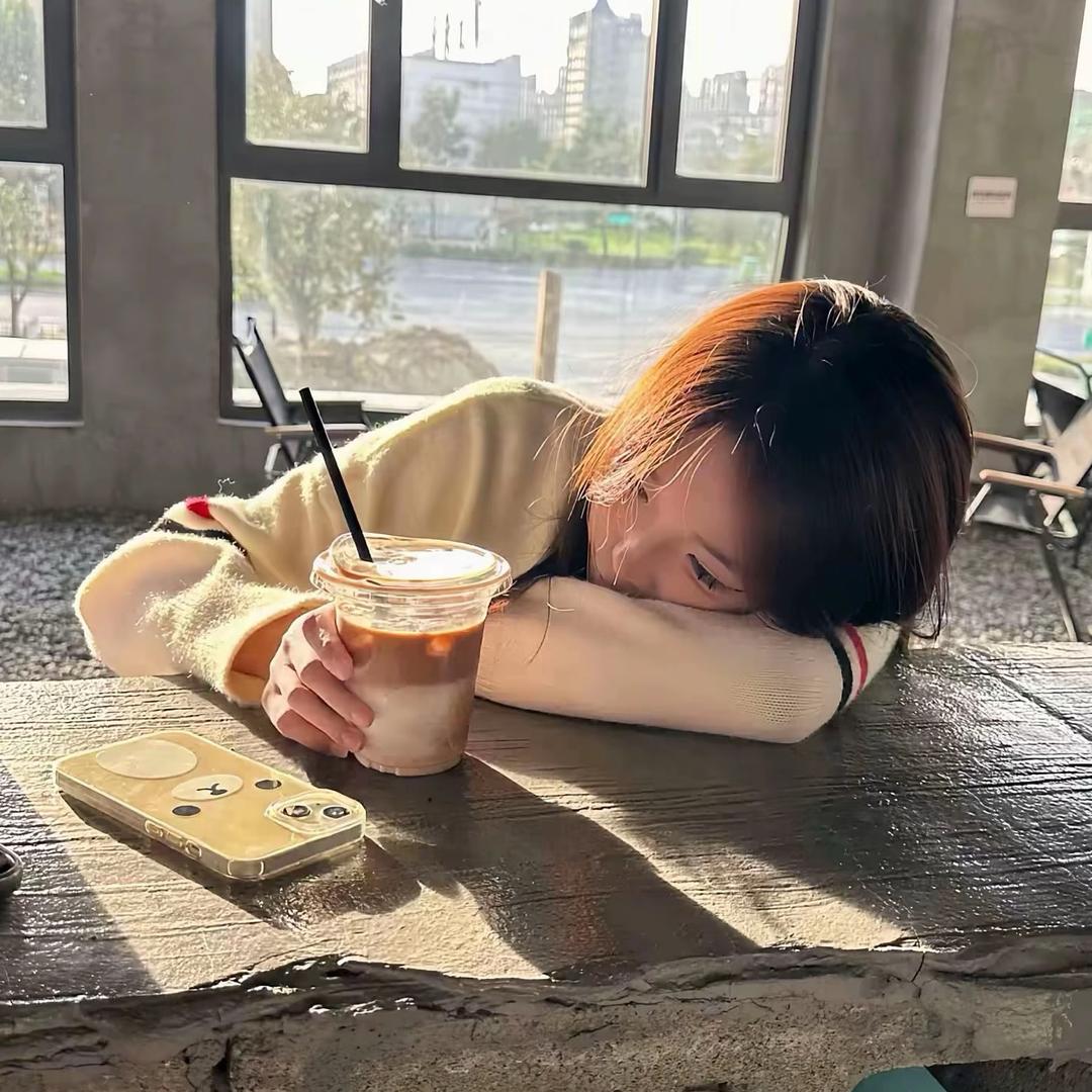 权威女