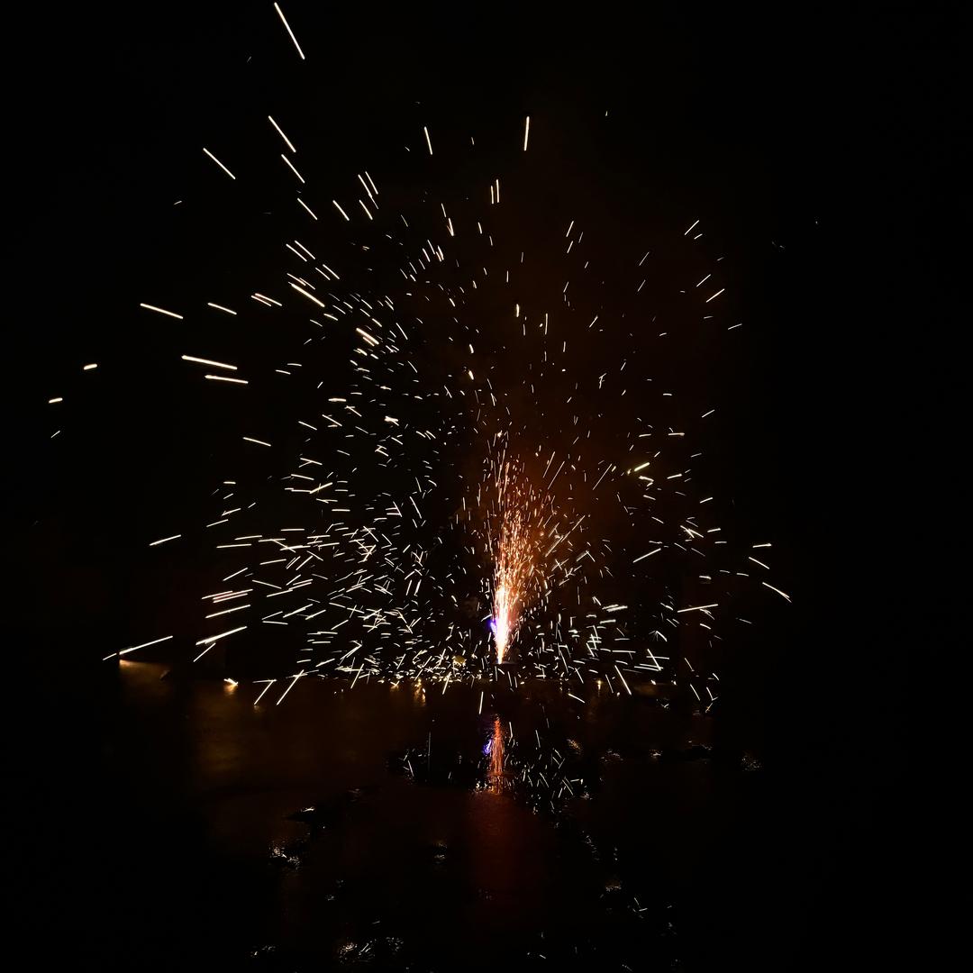 王丹丹。