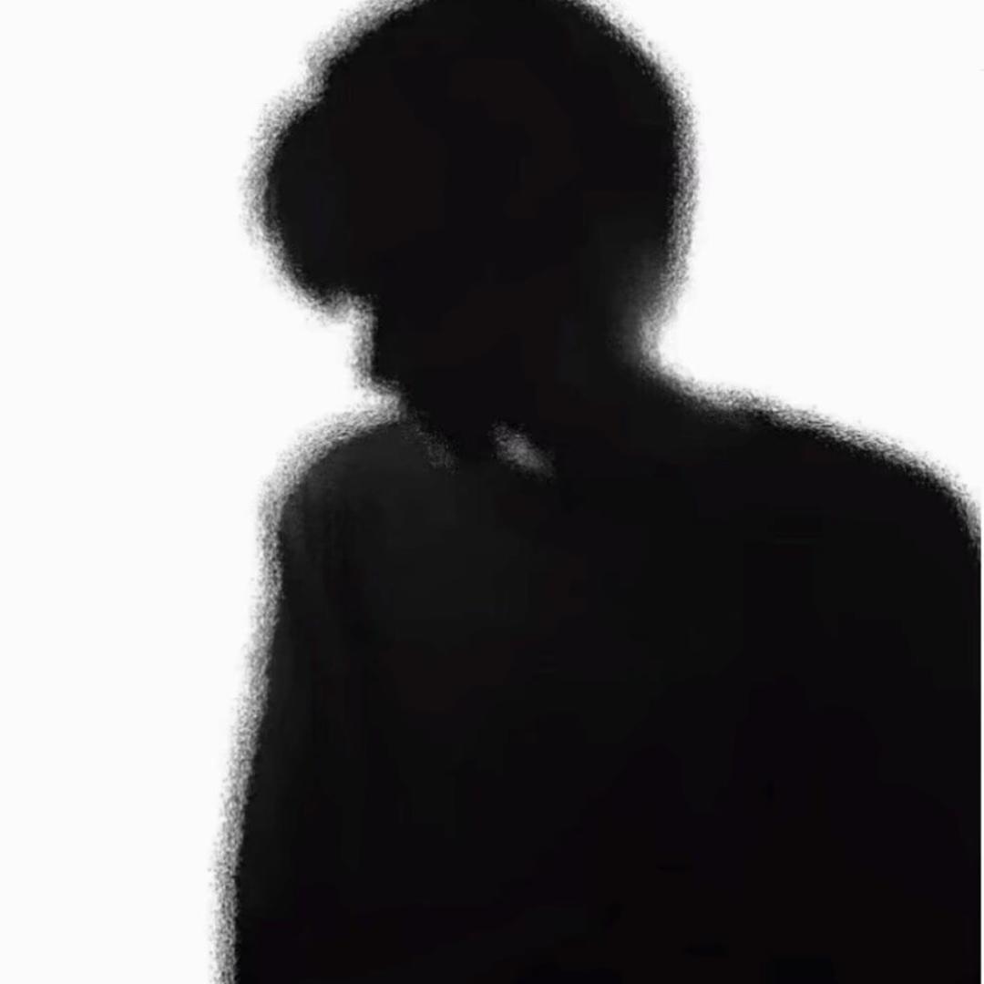 1122L