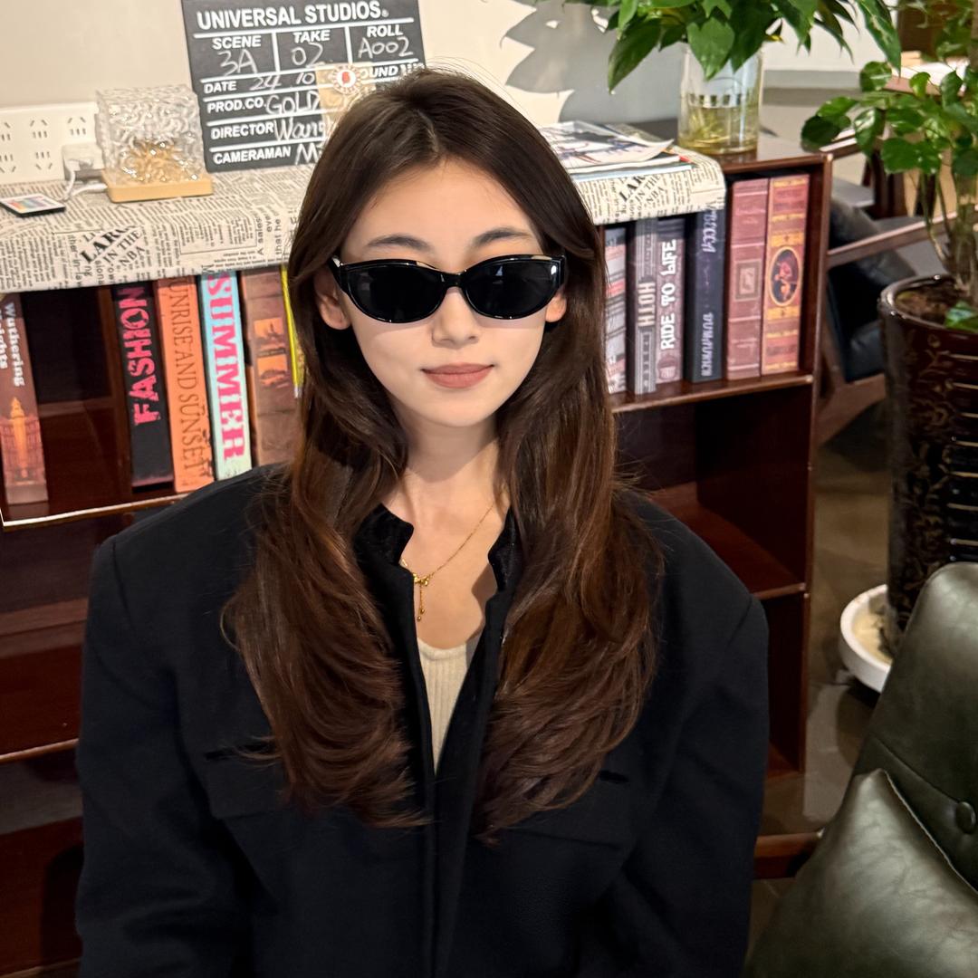 超超.