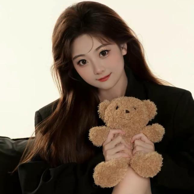 莹莹👑