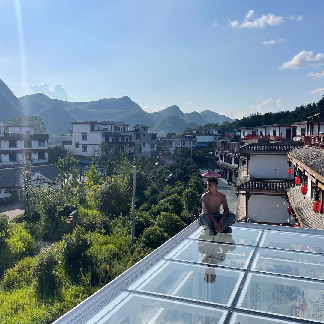 六枝特区明盛门窗