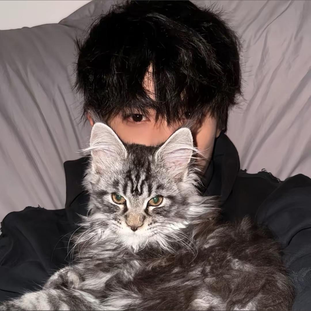 看到我请叫我滚去减肥，