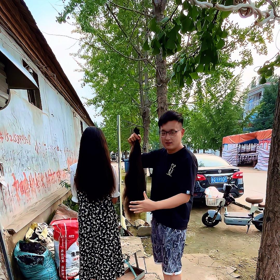 枣庄市丝原美业(收长头发)