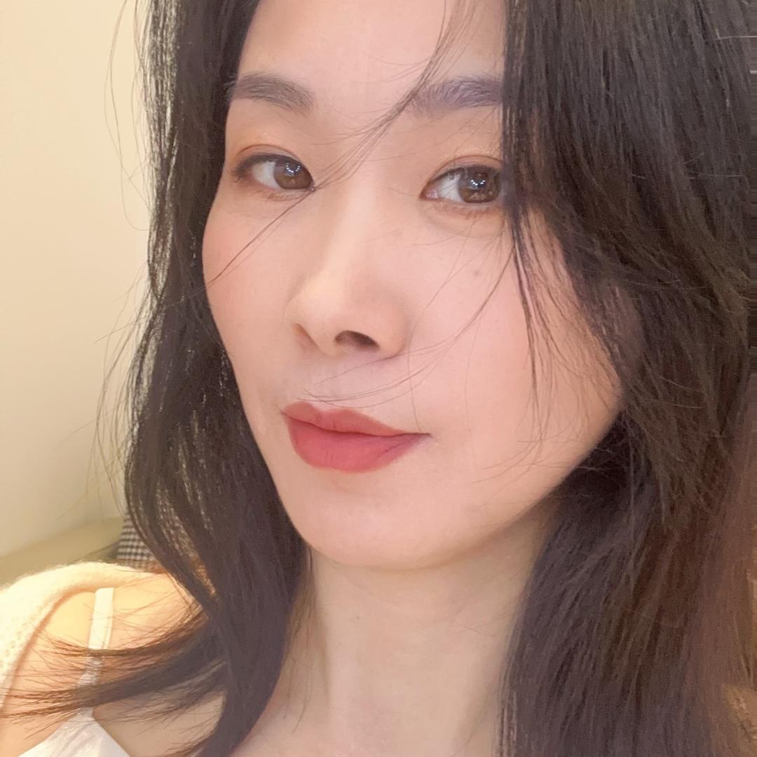 𝙝𝙞 𝙝𝙞 咖啡不加糖☕️