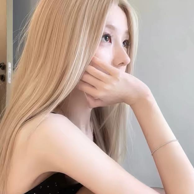 呆呆.