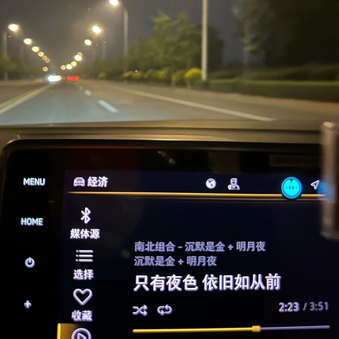 赵女士。