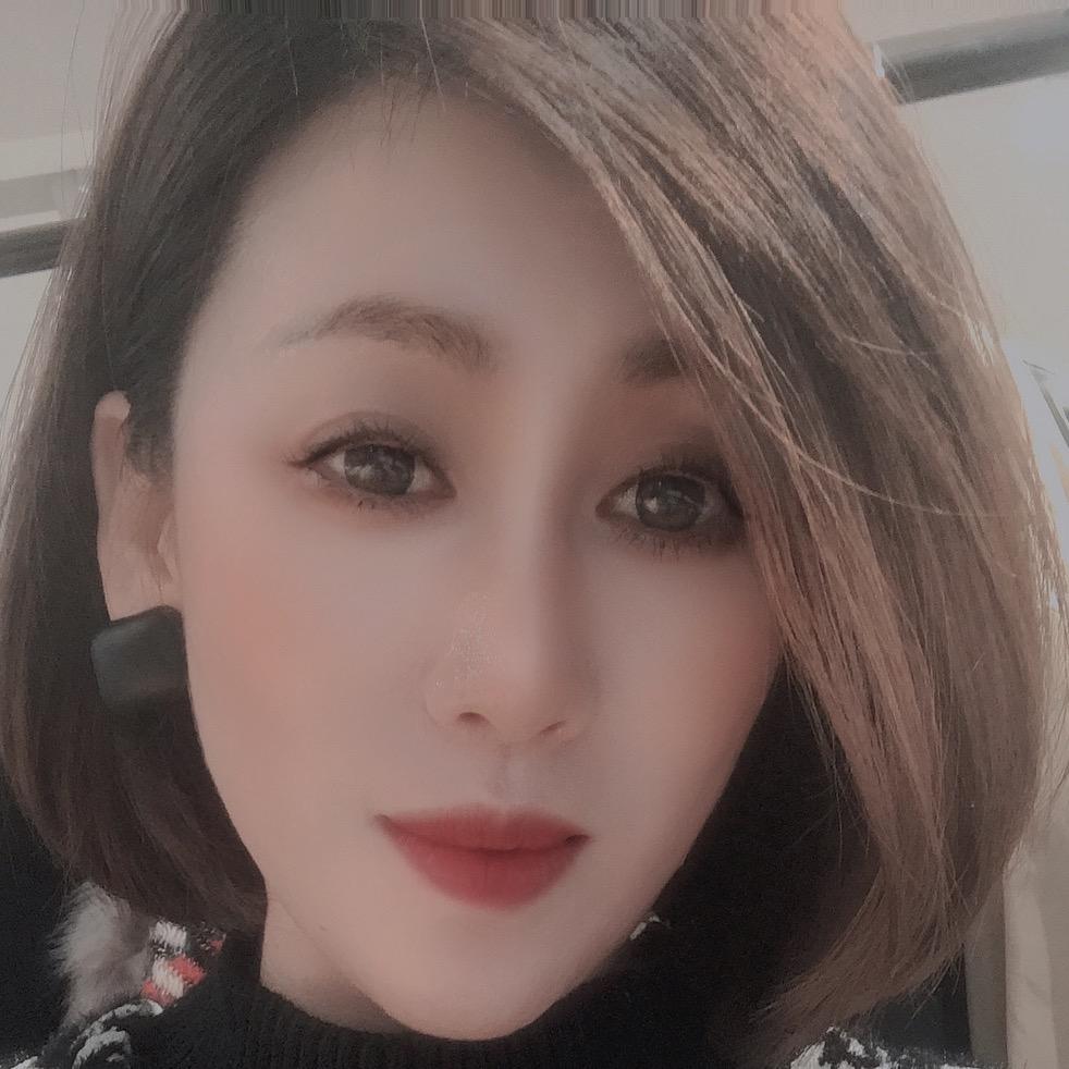 灵魂站立的女人