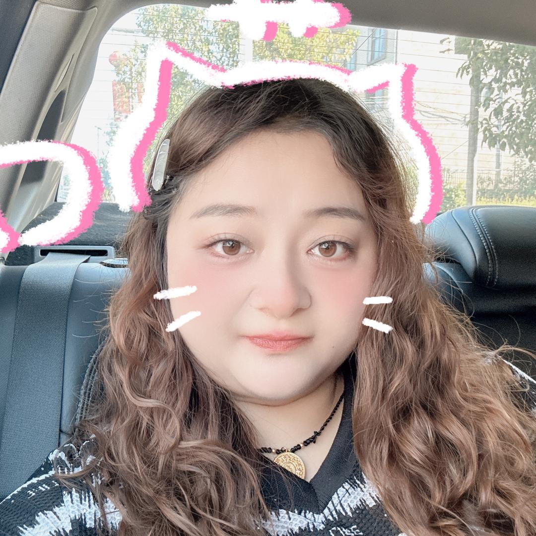 素质不详遇强则强✌︎' ֊'