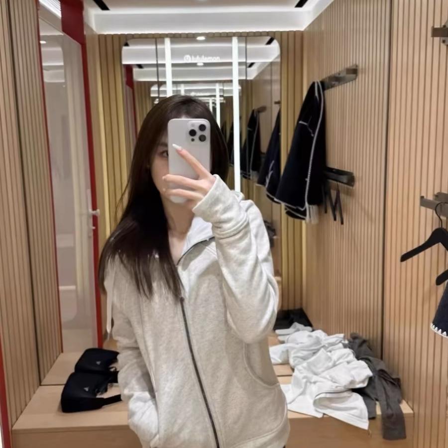 大沐沐女装工厂店