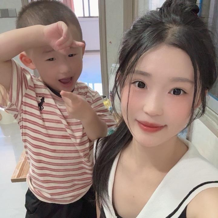 小亿妈妈（跳舞版）💃
