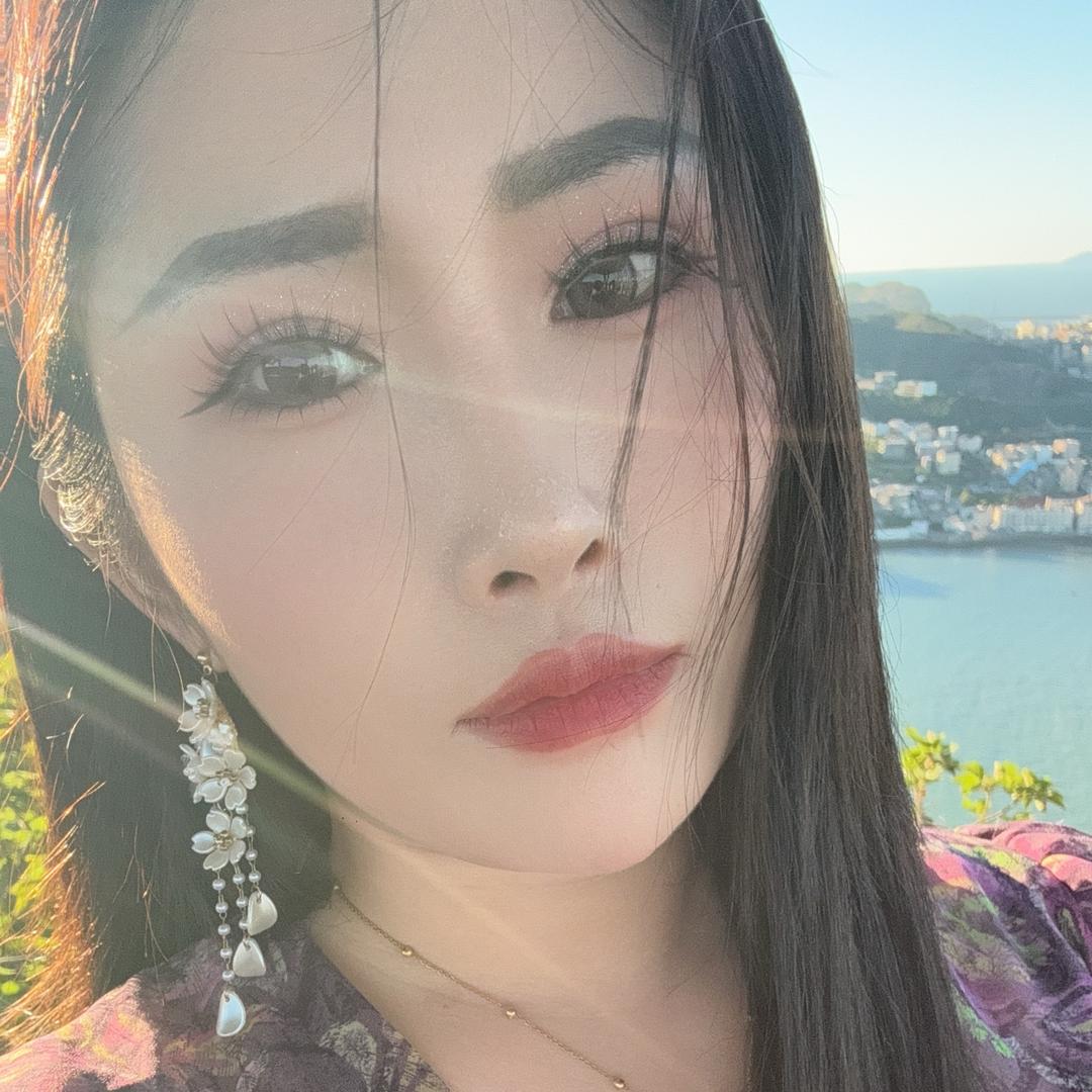 慧慧hui