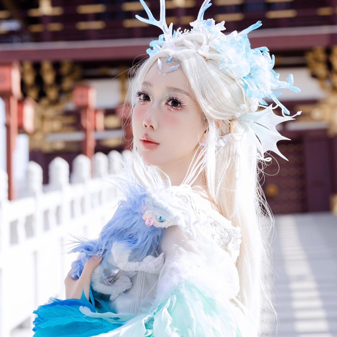 A_XIN（176明媚女大）