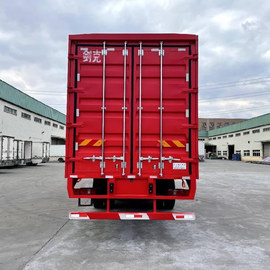 剑克车厢（小张）