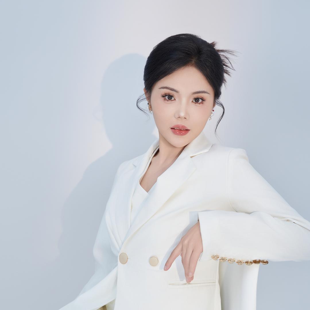 傻妞（每晚9:00开播）