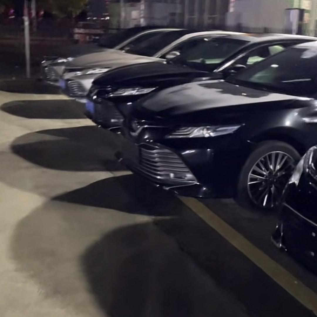 成都易会汽车销售经营部（个人独资）