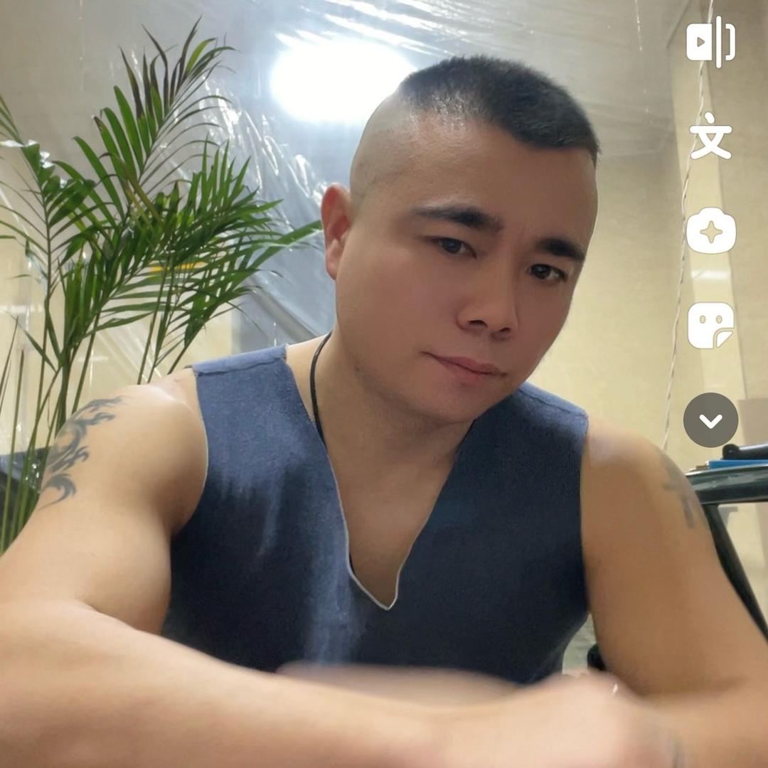 陈百万