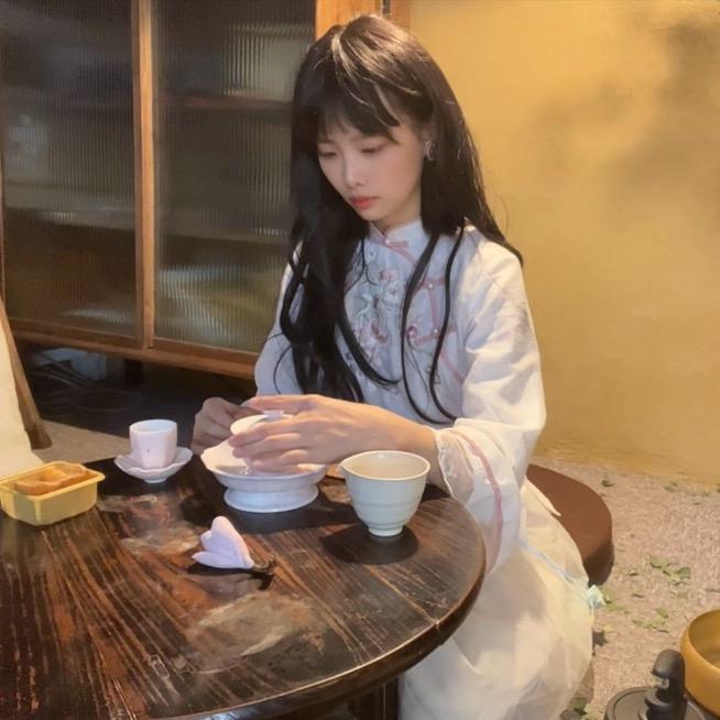 今兮何兮-陳兮兮