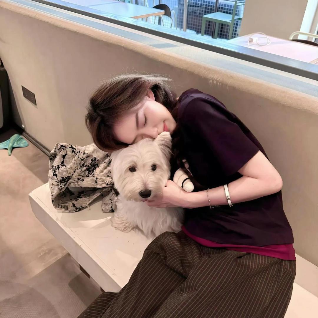 小琪.