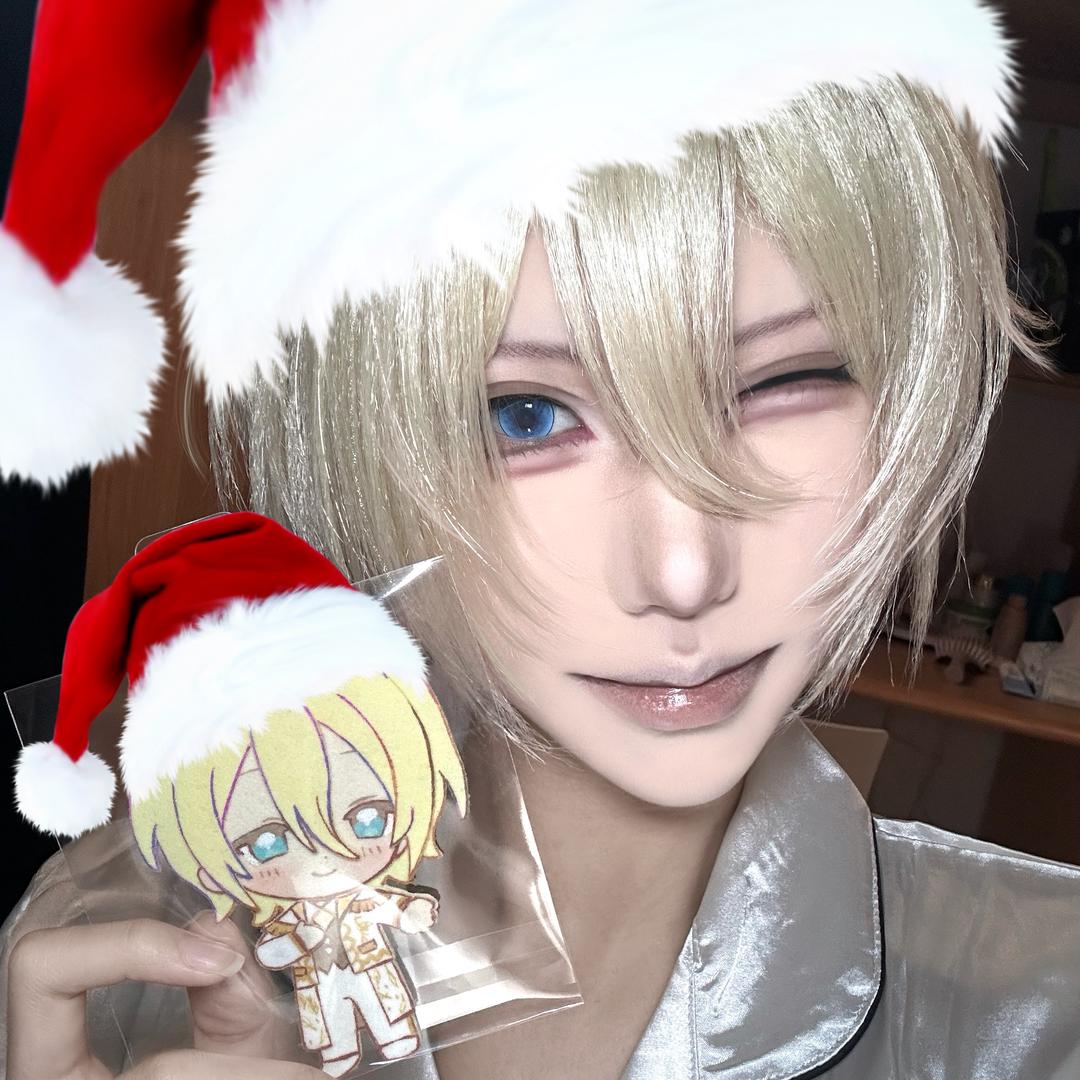 自拍印在寻猫启示（期末忙碌版）