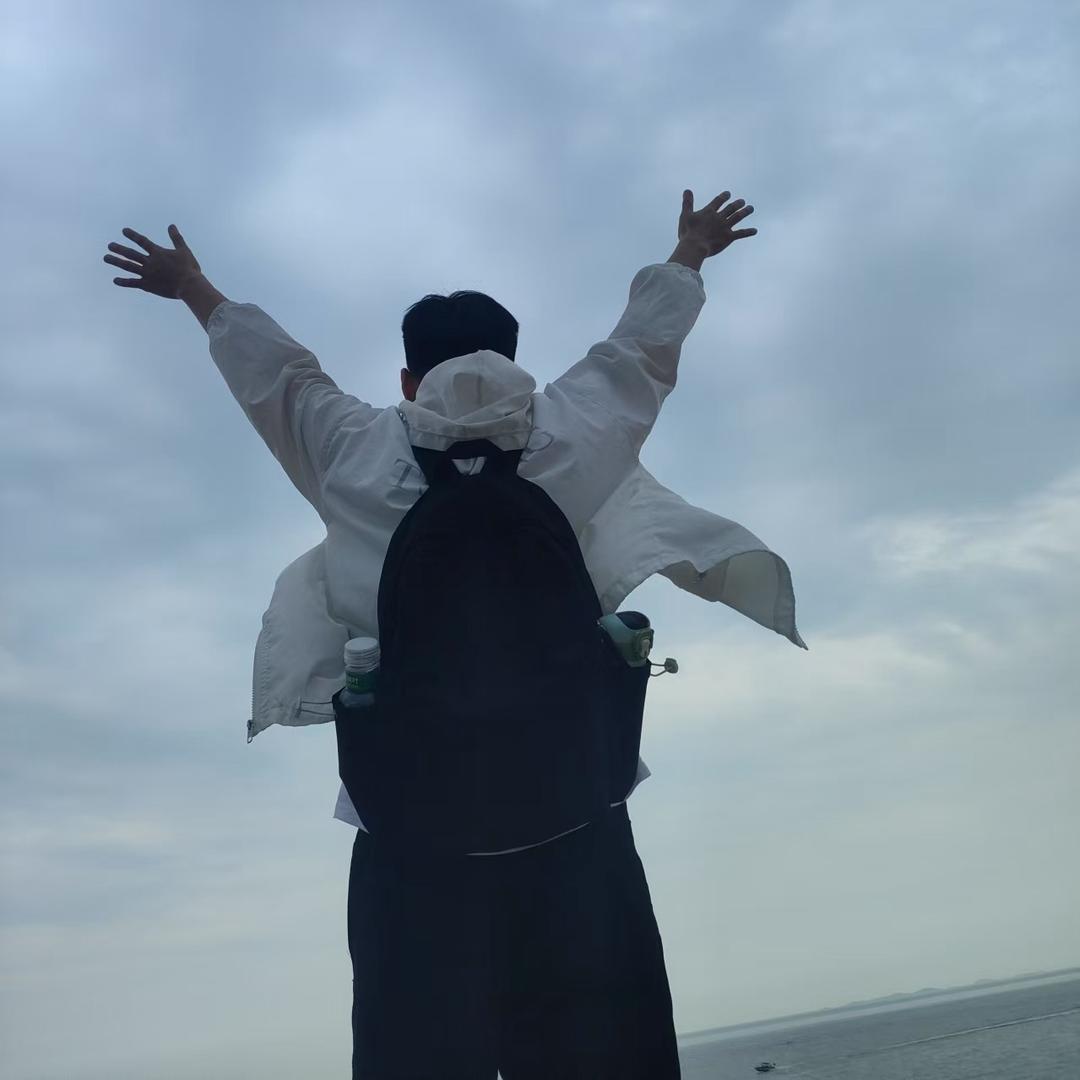 楊.先生