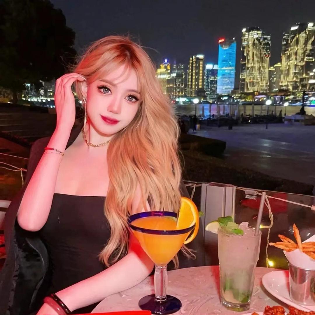 浪    情  🔅