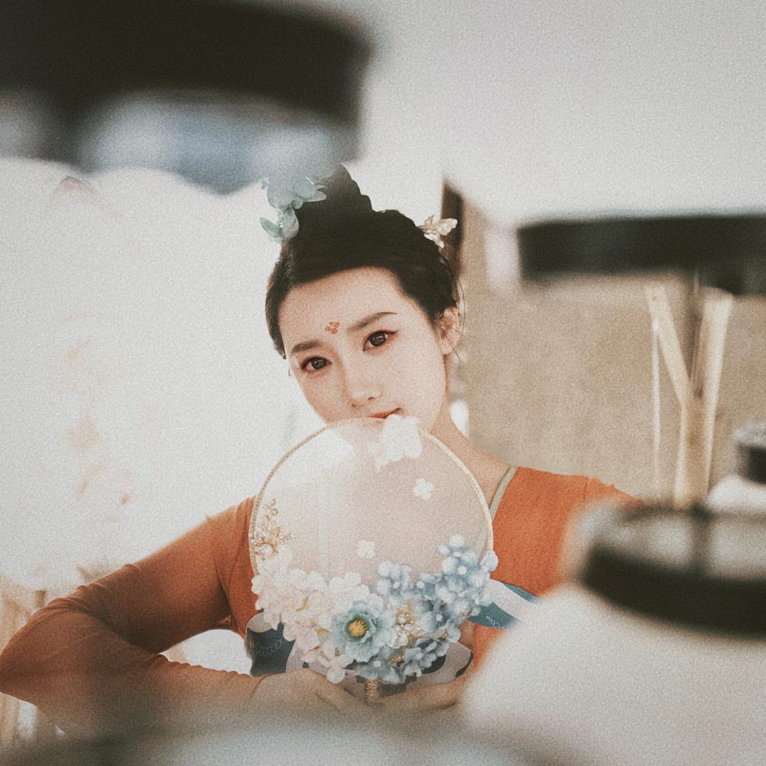 容嬷嬷快拿针🪡扎她