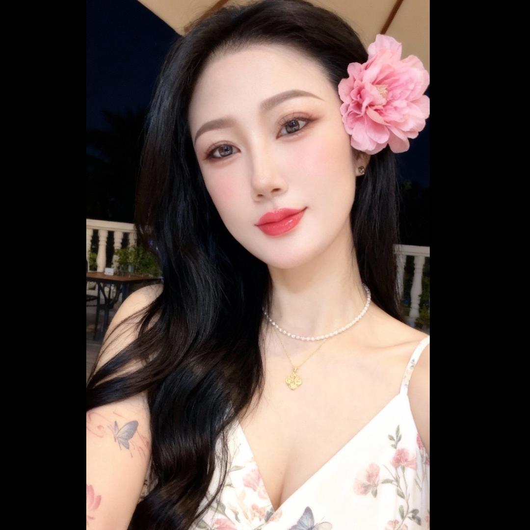 嗯呐娜娜